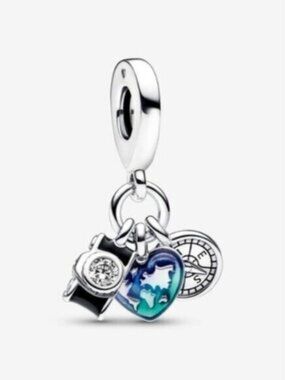 ✅NWT Pandora Camera, Heart & Compass Triple Dangle Charm